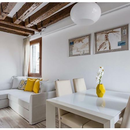 Biennale Family Apartment In Венеция Экстерьер фото