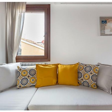 Biennale Family Apartment In Венеция Экстерьер фото
