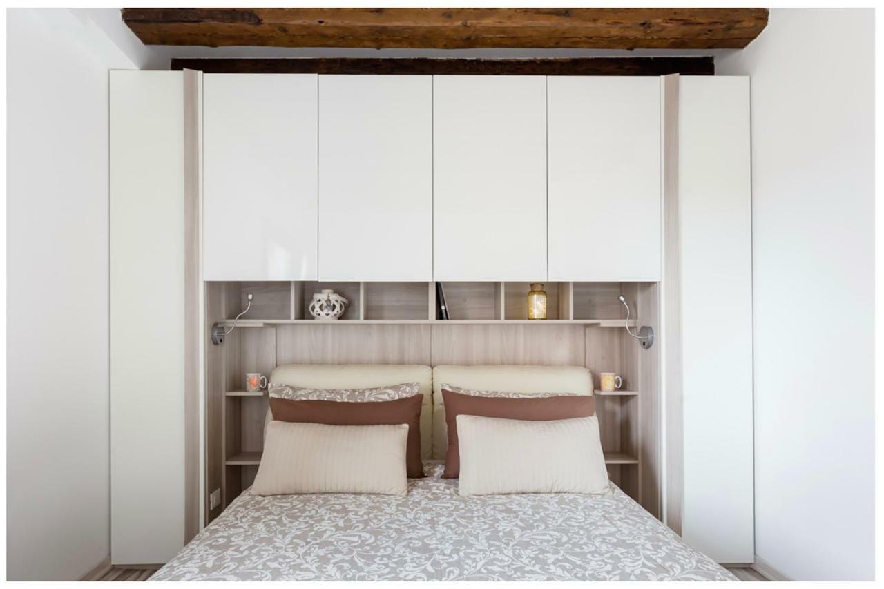 Biennale Family Apartment In Венеция Экстерьер фото
